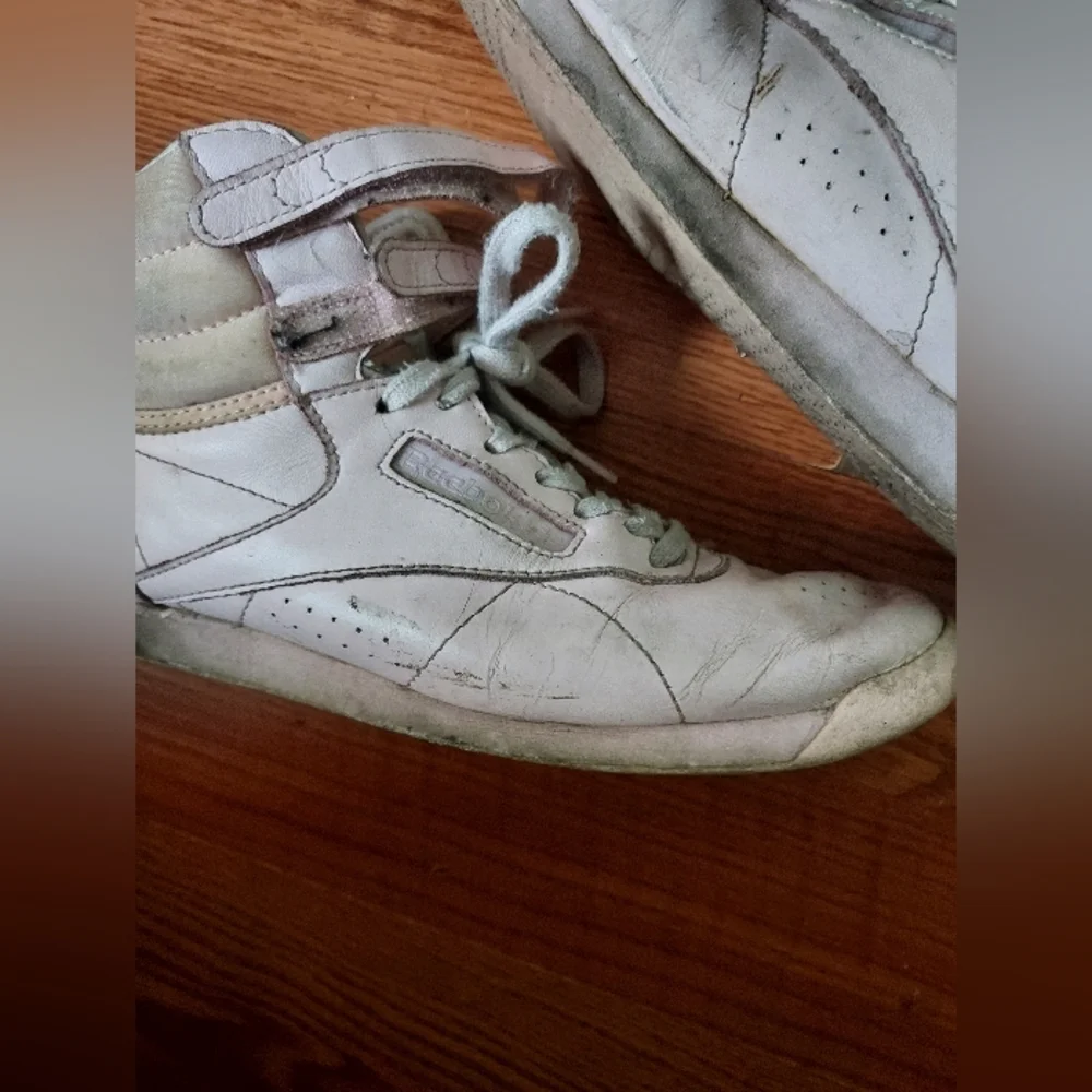 Light Pink Reebok High Tops - Picture 3 of 6